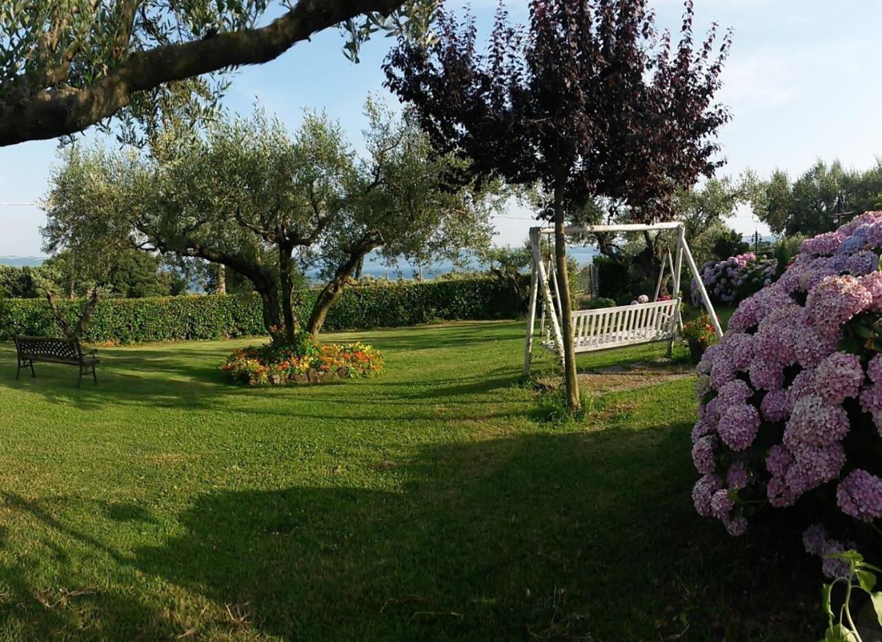 Il Poggio Degli Ulivi Appartement Trevignano Romano Buitenkant foto